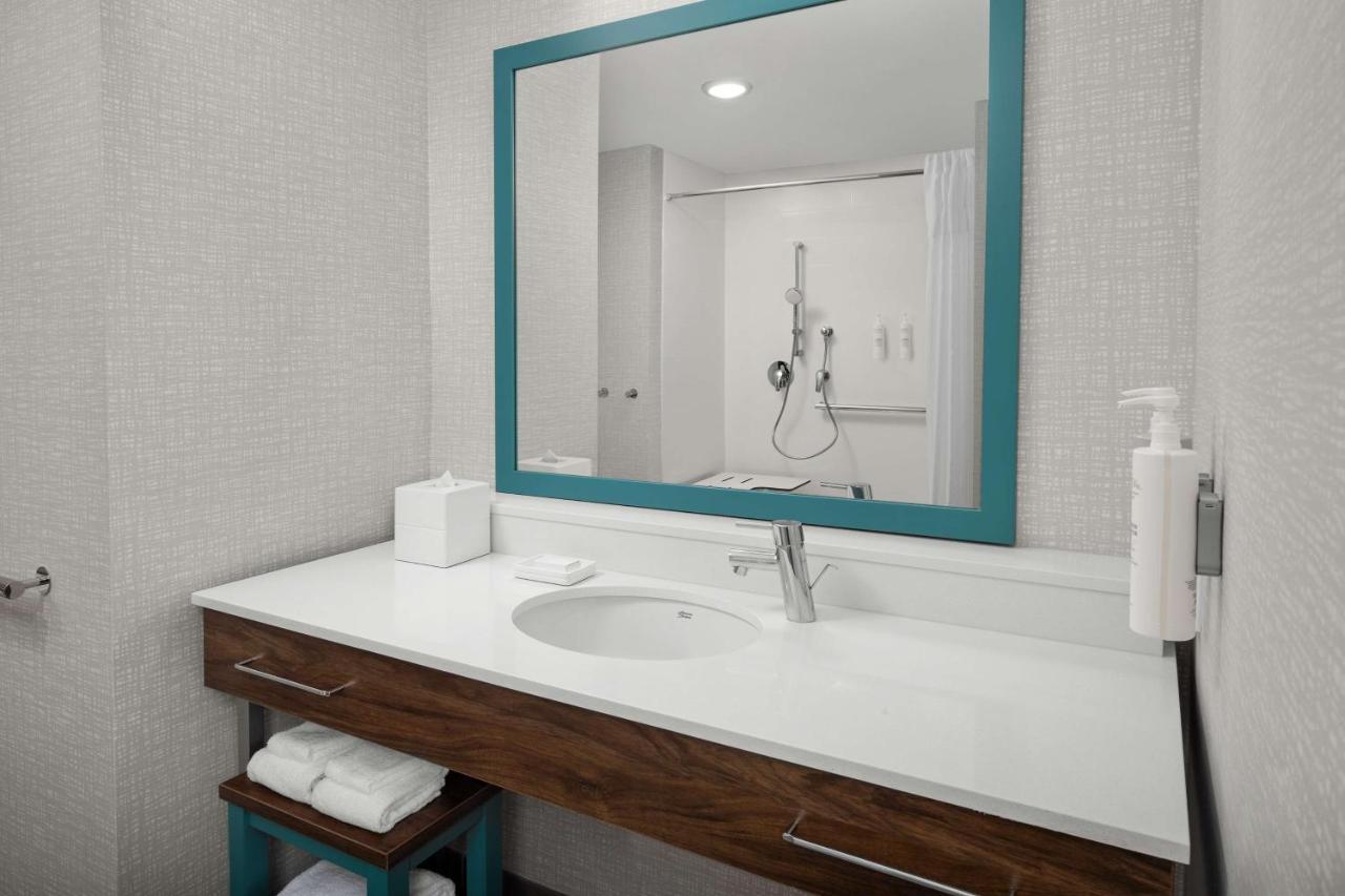 Hampton Inn Orlando Southeast Nona Narcoossee Exteriör bild