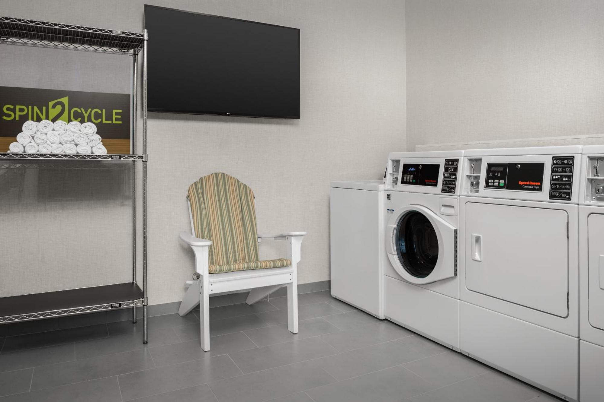 Hampton Inn Orlando Southeast Nona Narcoossee Exteriör bild